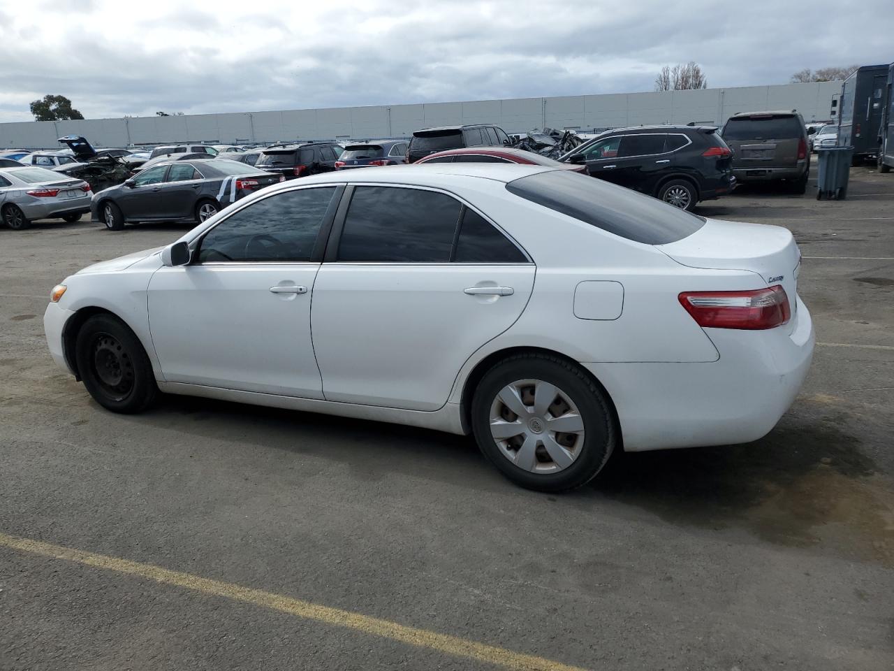 2009 Toyota Camry - Image 2