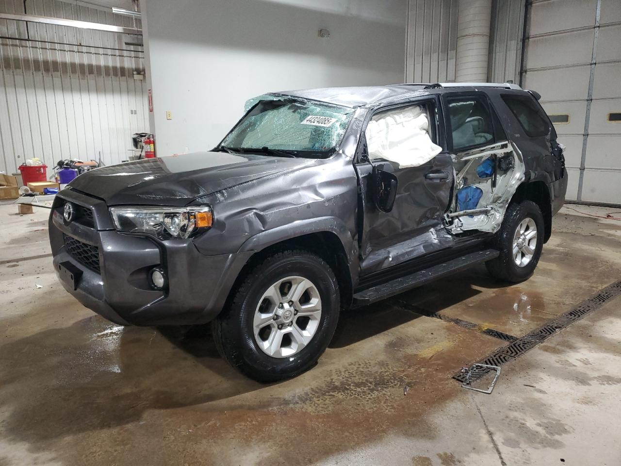 2017 Toyota 4Runner - Image 1