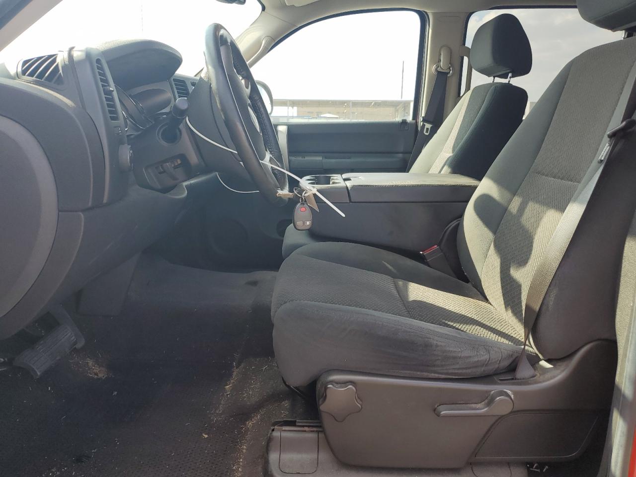 2007 Chevrolet Silverado - Image 7