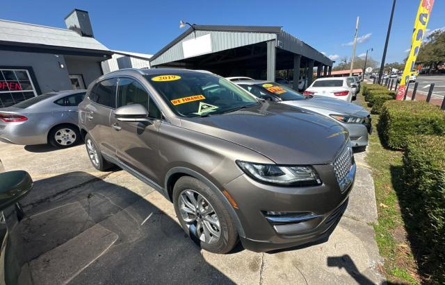 2019 Lincoln Mkc Select