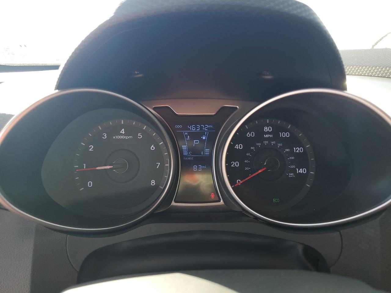 2015 Hyundai Veloster - Image 9