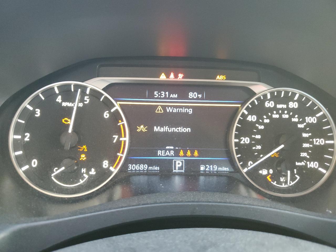 2024 Nissan Altima - Image 9