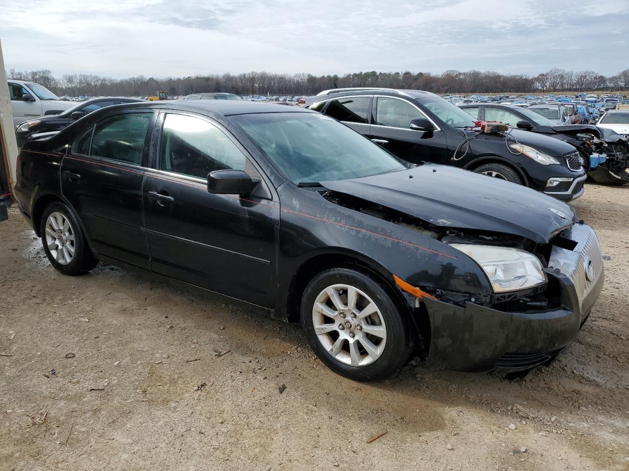 2009 Mercury Milan - Image 4