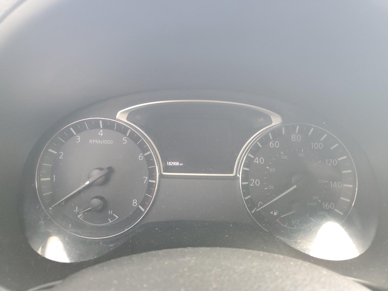 2017 Nissan Altima - Image 9