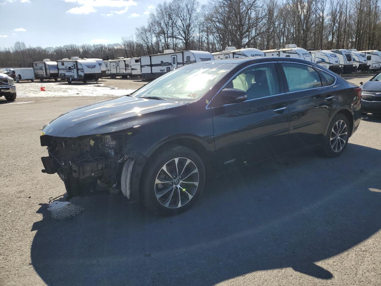 2017 Toyota Avalon - Image 1