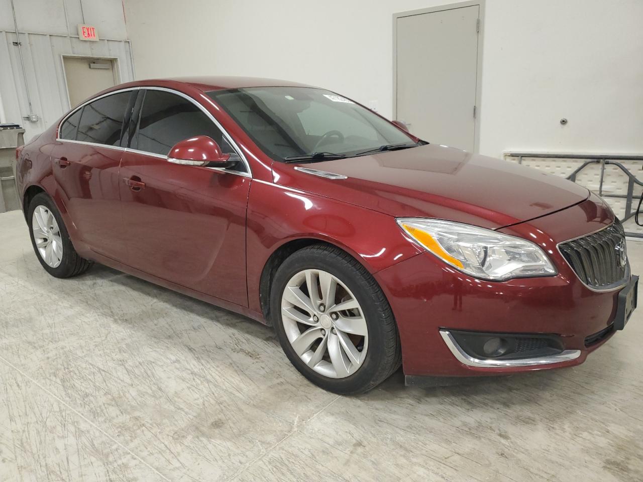 2016 Buick Regal - Image 4