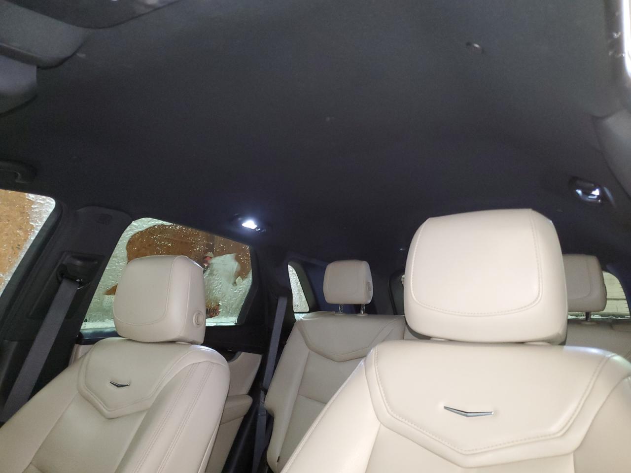 2018 Cadillac XT5 - Image 10