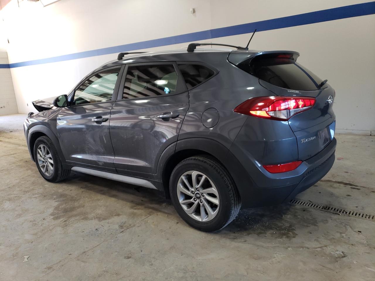2017 Hyundai Tucson - Image 2