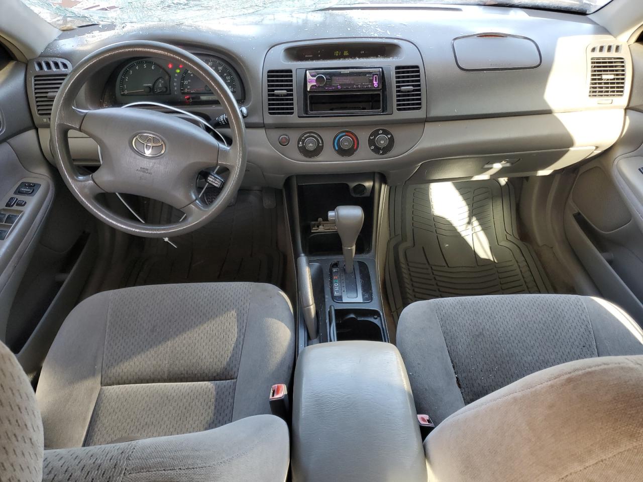 2003 Toyota Camry - Image 8