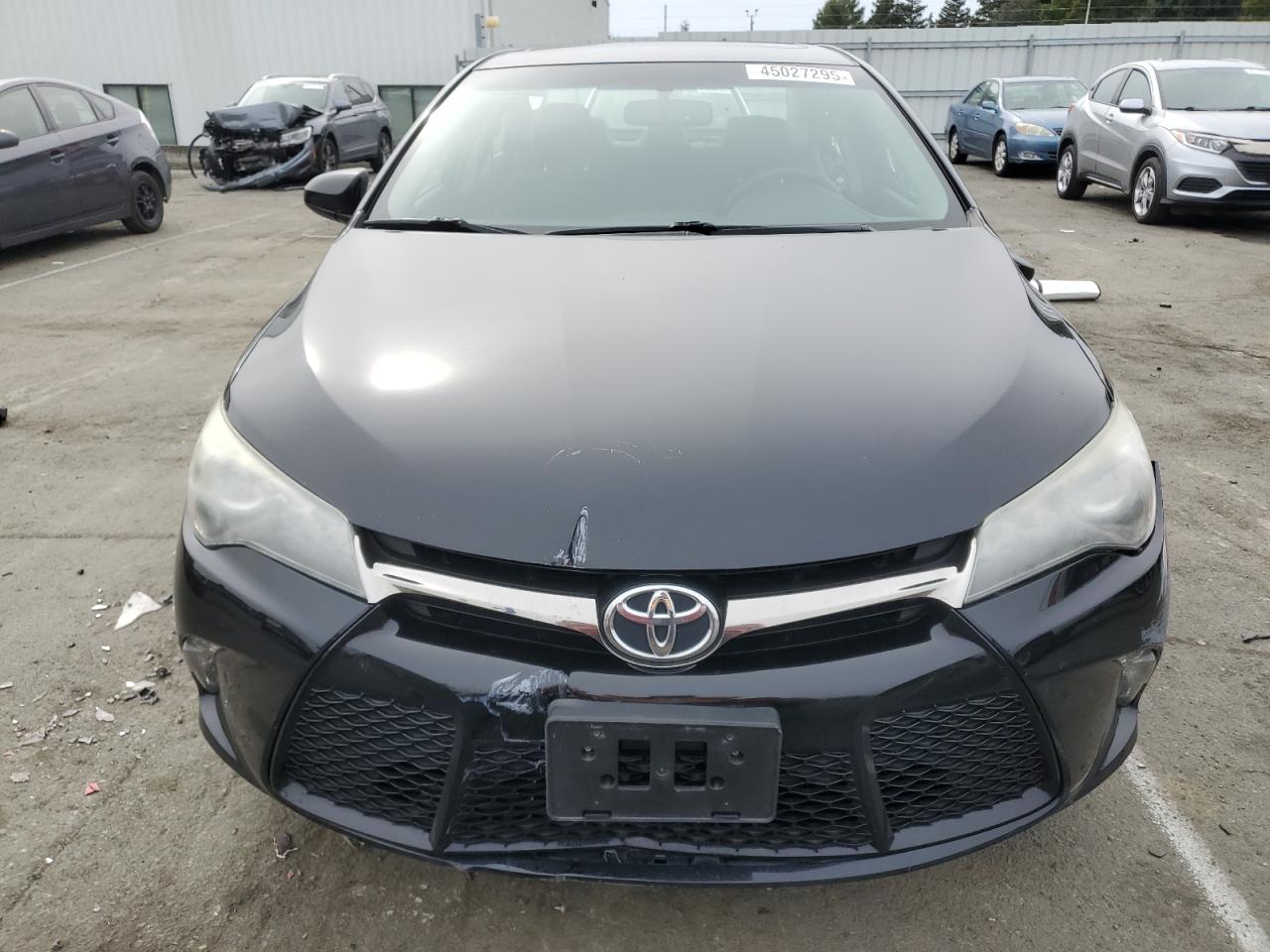2015 Toyota Camry - Image 5