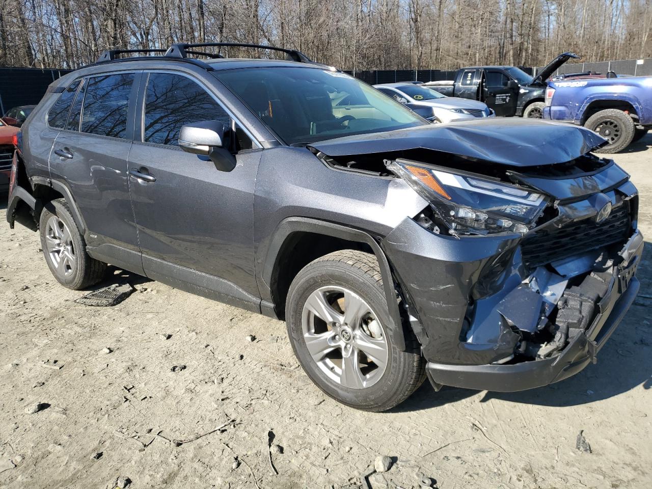 2023 Toyota RAV 4 - Image 4
