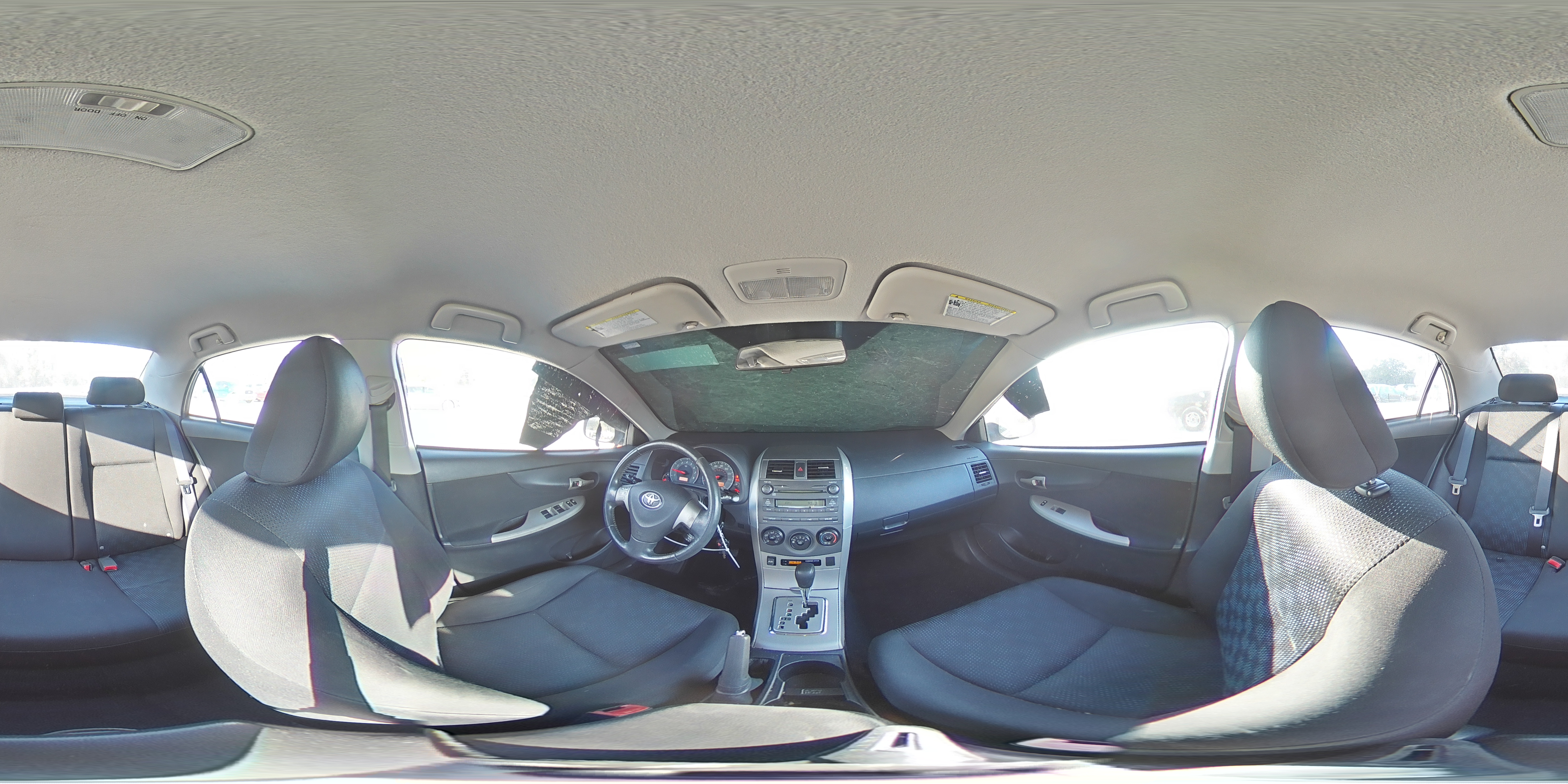 2010 Toyota Corolla - Image 13