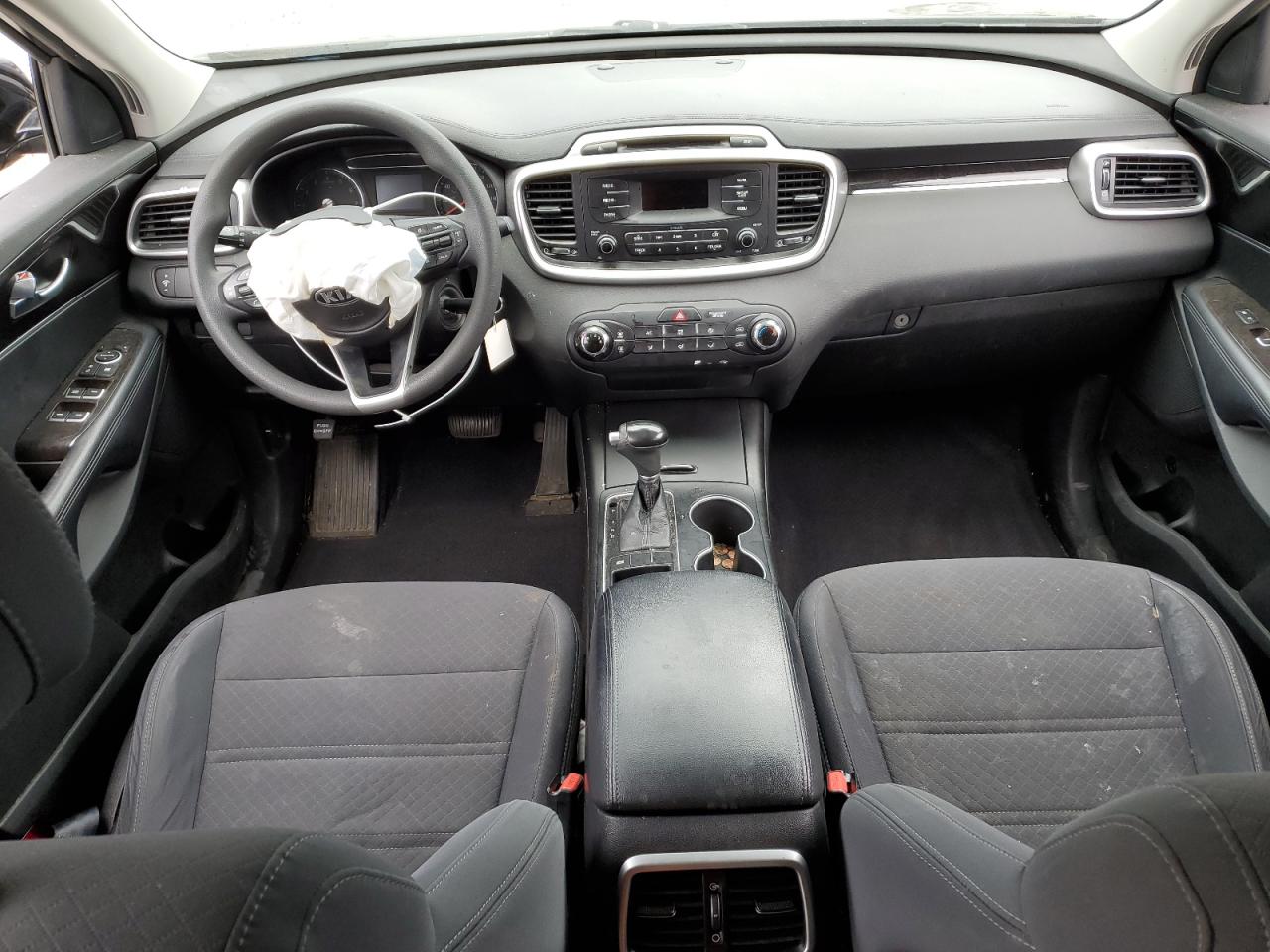 2017 Kia Sorento - Image 8