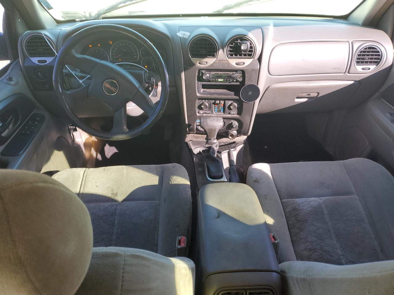 2006 GMC Envoy - Image 8