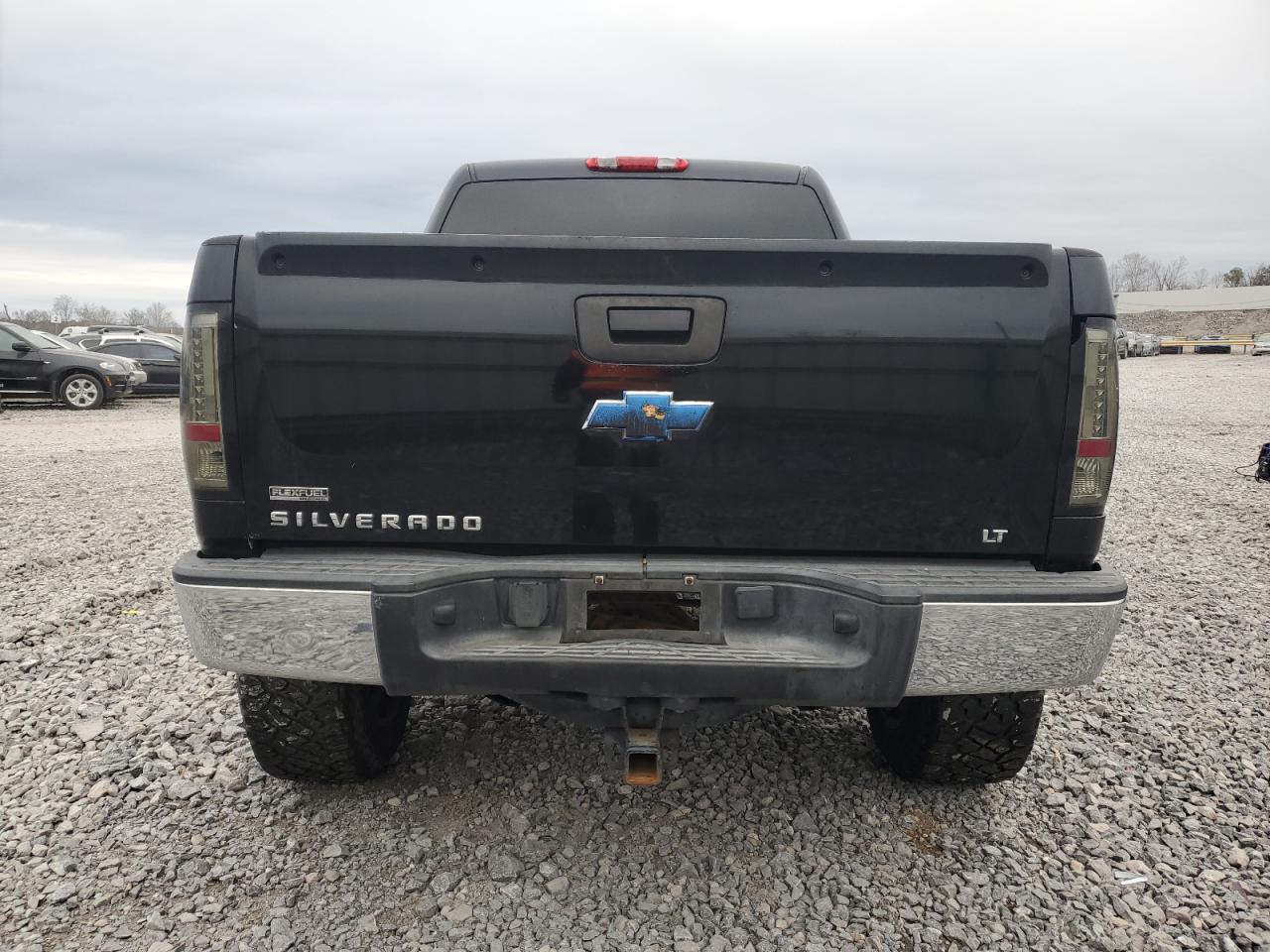2010 Chevrolet Silverado - Image 6