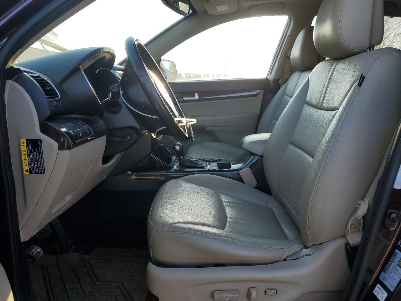 2014 Kia Sorento - Image 7