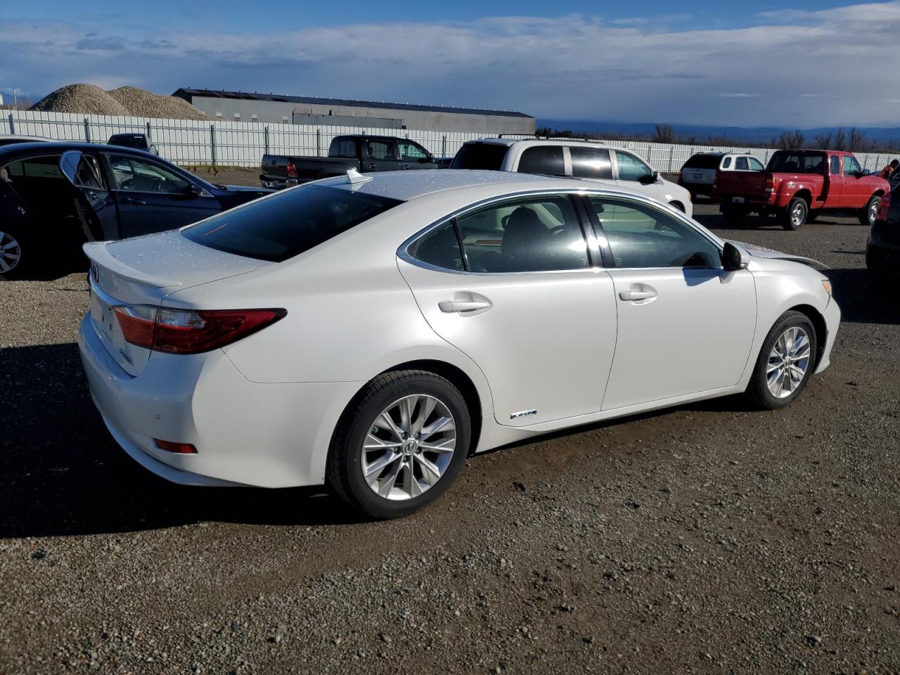 2013 Lexus ES - Image 3