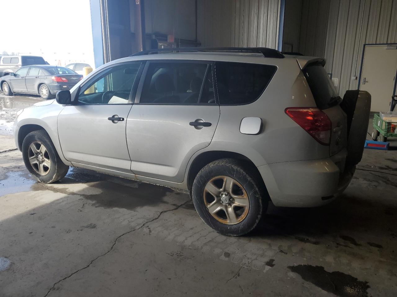 2007 Toyota RAV 4 - Image 2