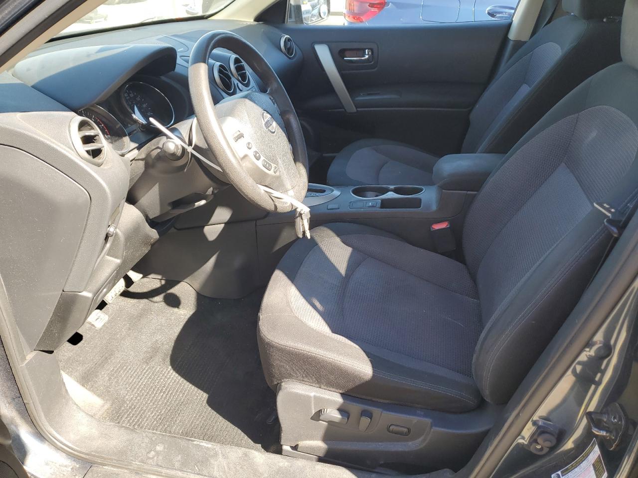 2013 Nissan Rogue - Image 7