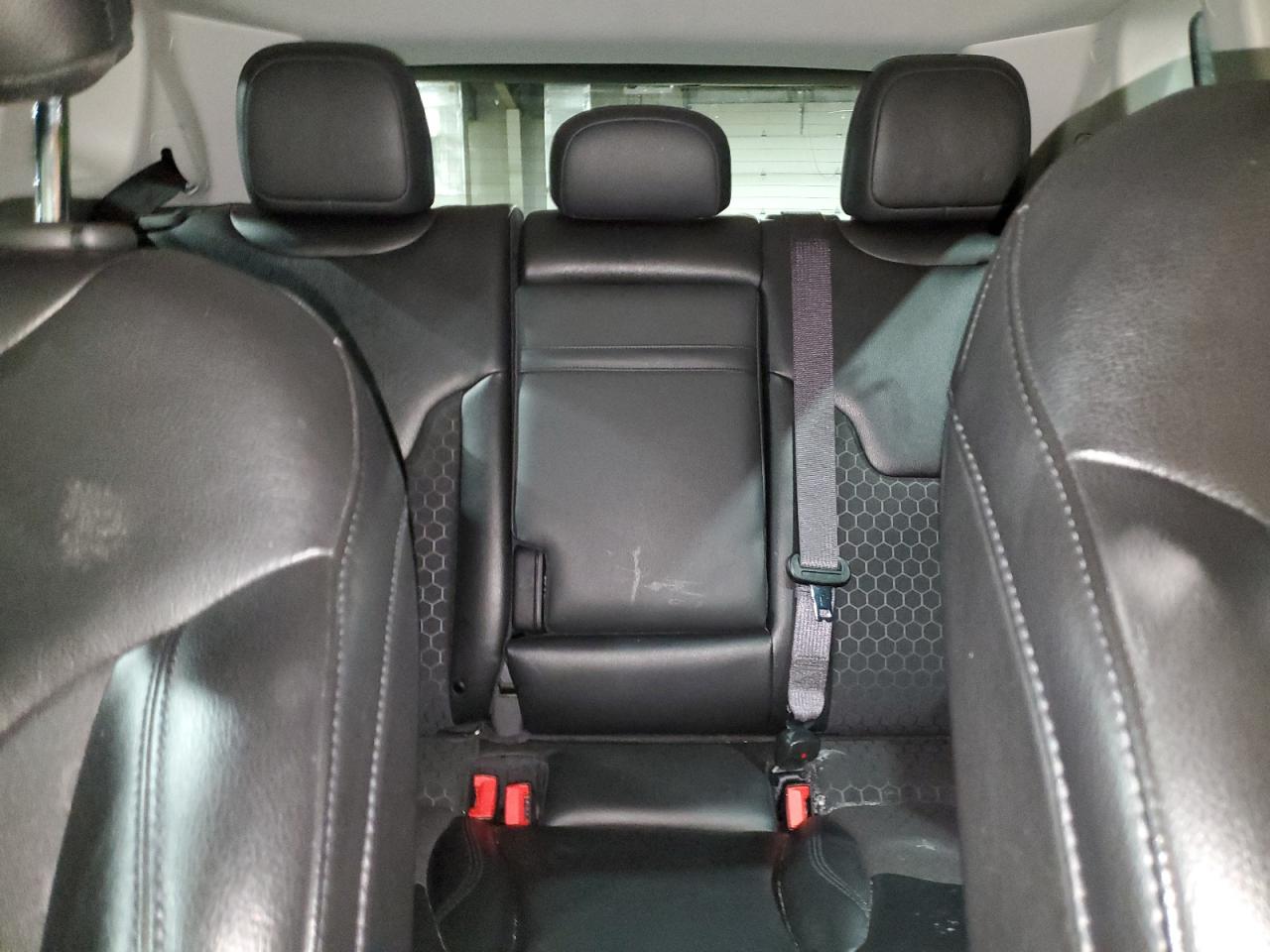 2020 Jeep Compass - Image 10