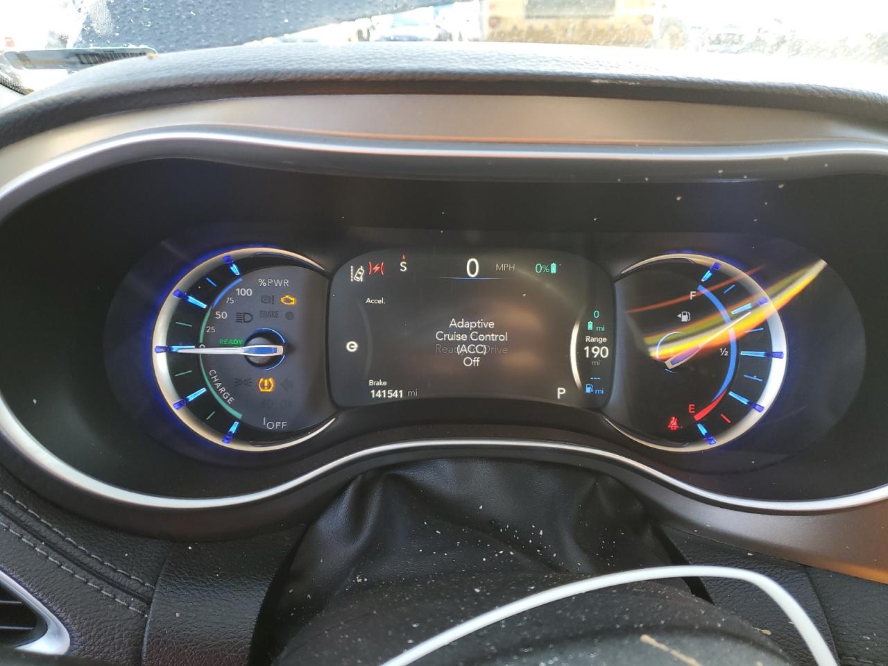 2018 Chrysler Pacifica - Image 9