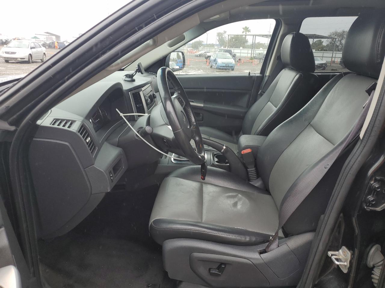 2008 Jeep Grand Cherokee - Image 7