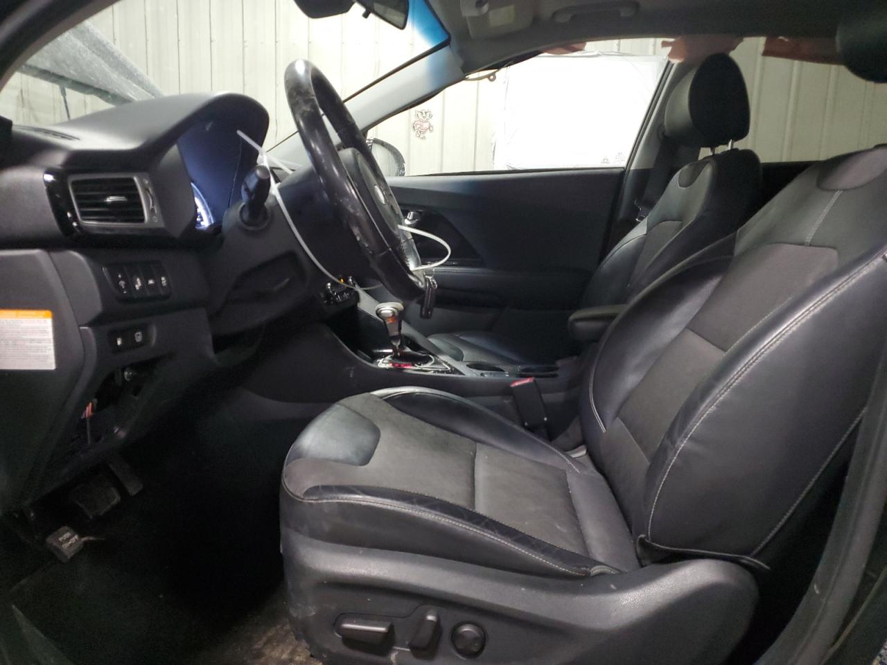 2017 Kia Niro - Image 7