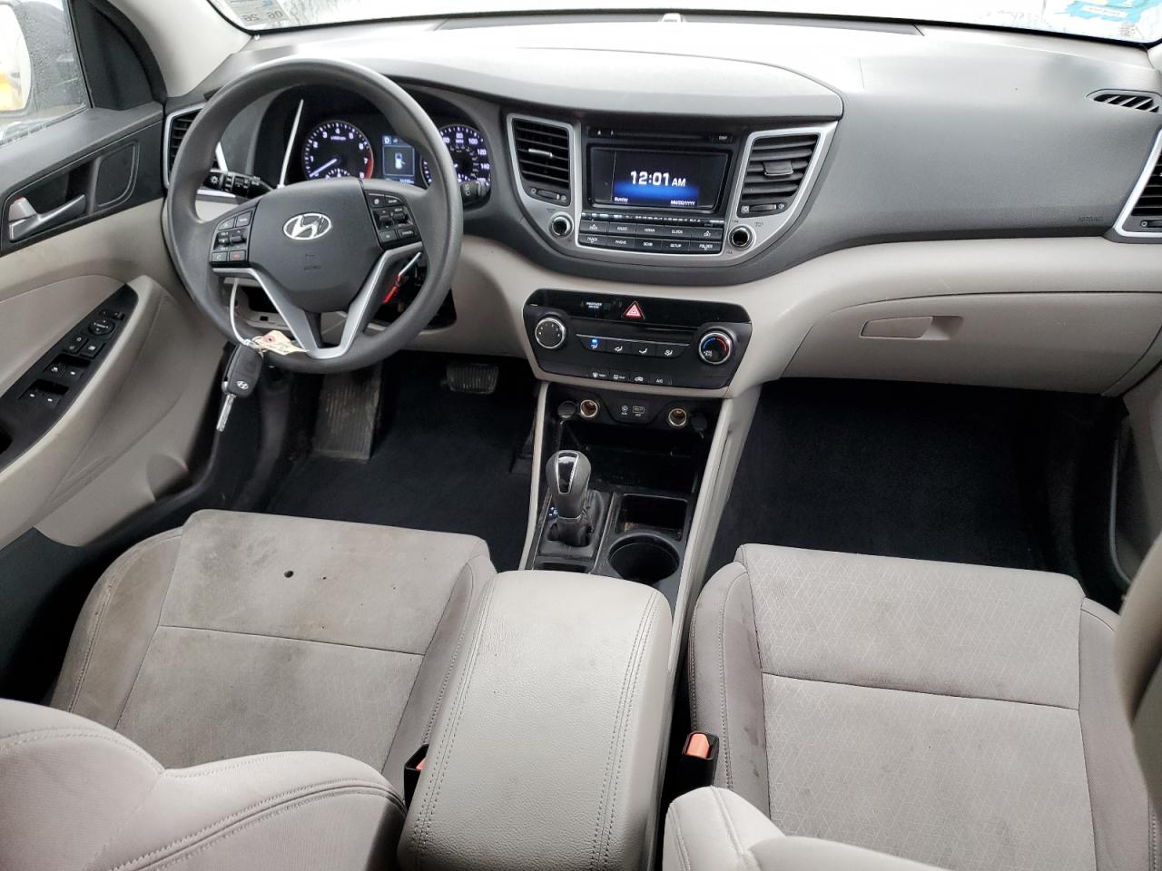 2016 Hyundai Tucson - Image 8