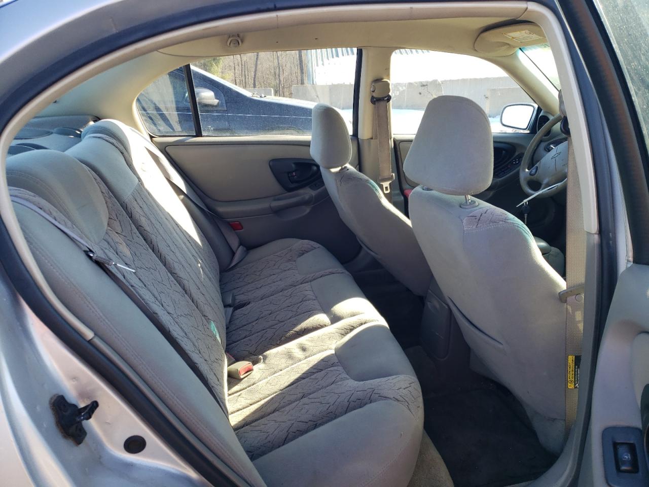 2003 Chevrolet Malibu - Image 10