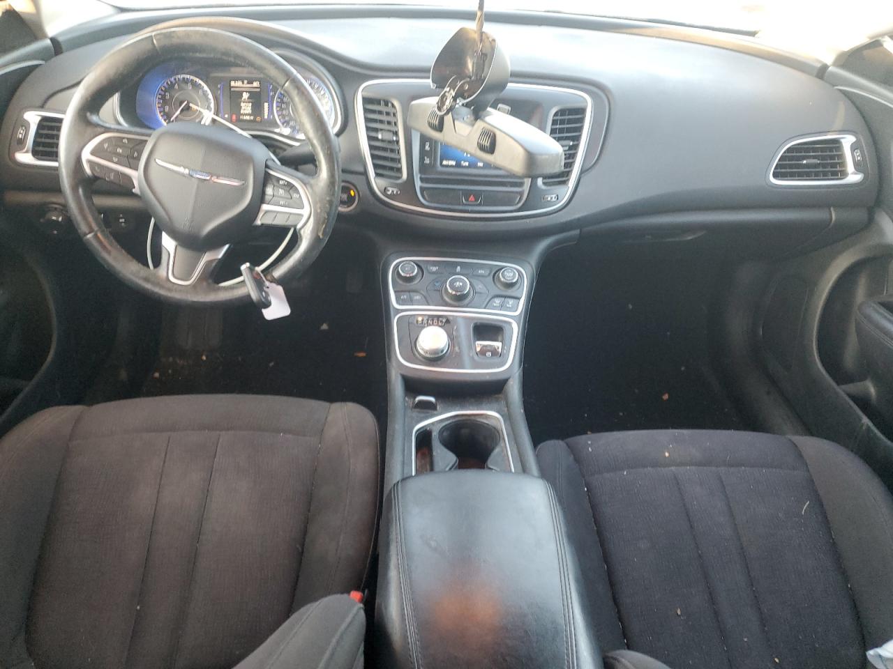 2015 Chrysler 200 - Image 8