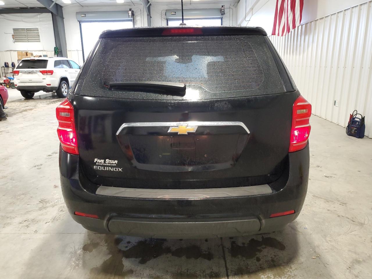 2017 Chevrolet Equinox - Image 6