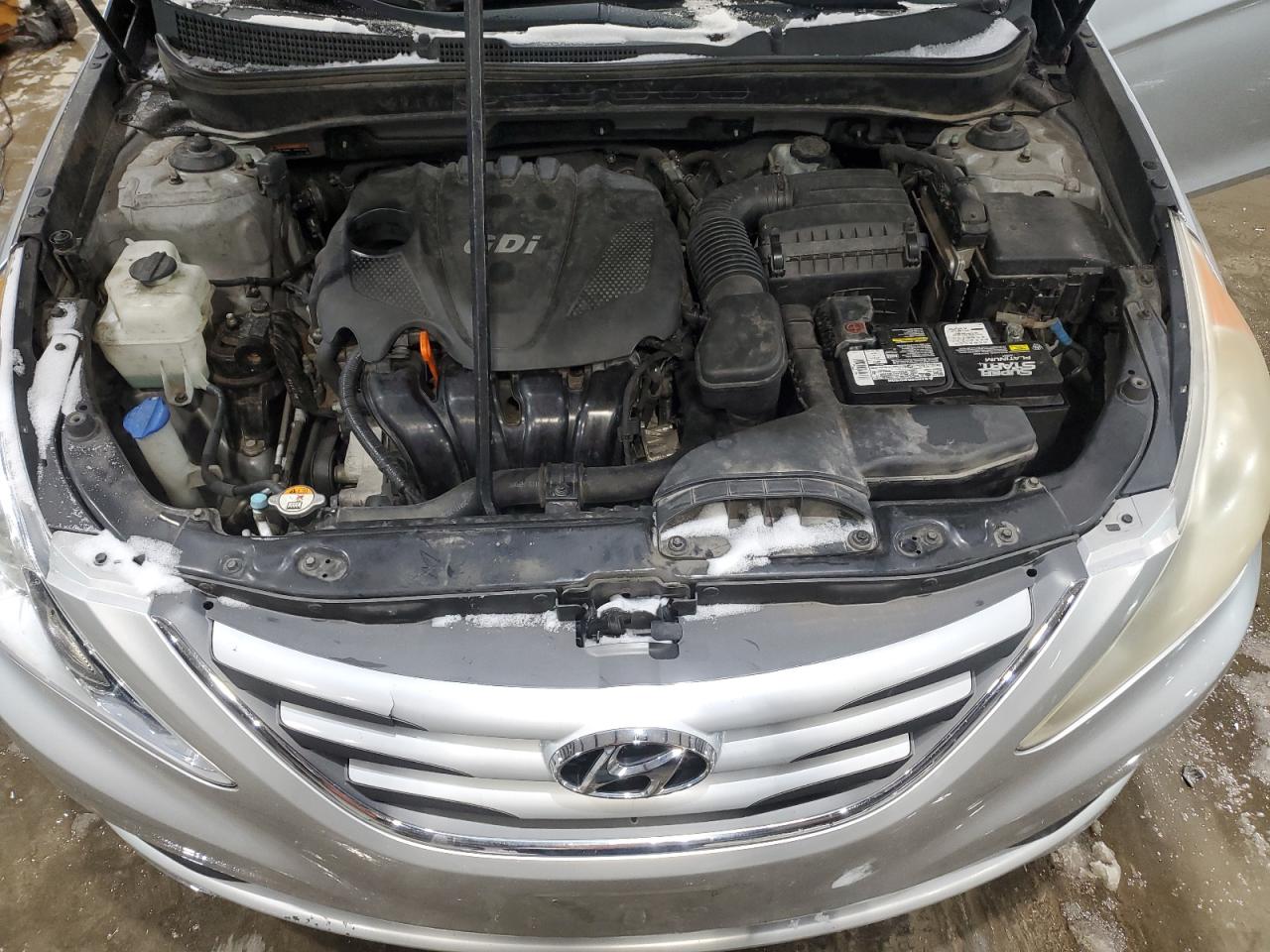 2014 Hyundai Sonata - Image 11