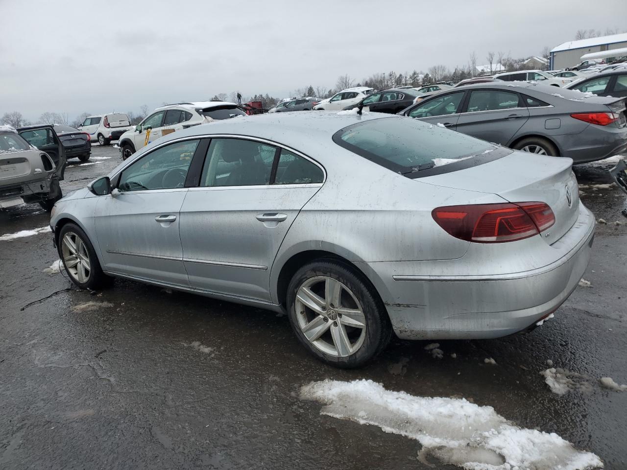 2014 Volkswagen Passat CC - Image 2