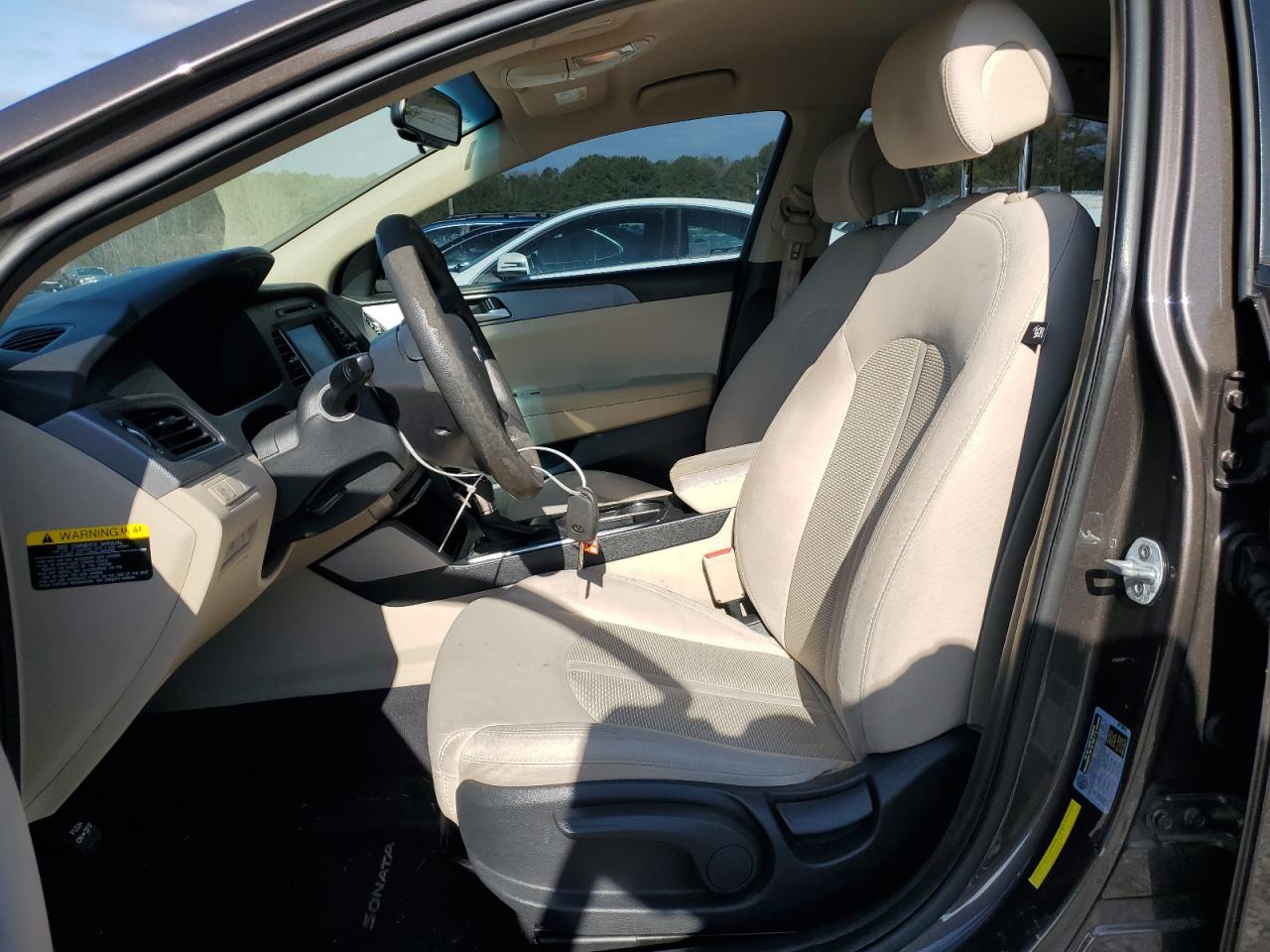 2016 Hyundai Sonata - Image 7