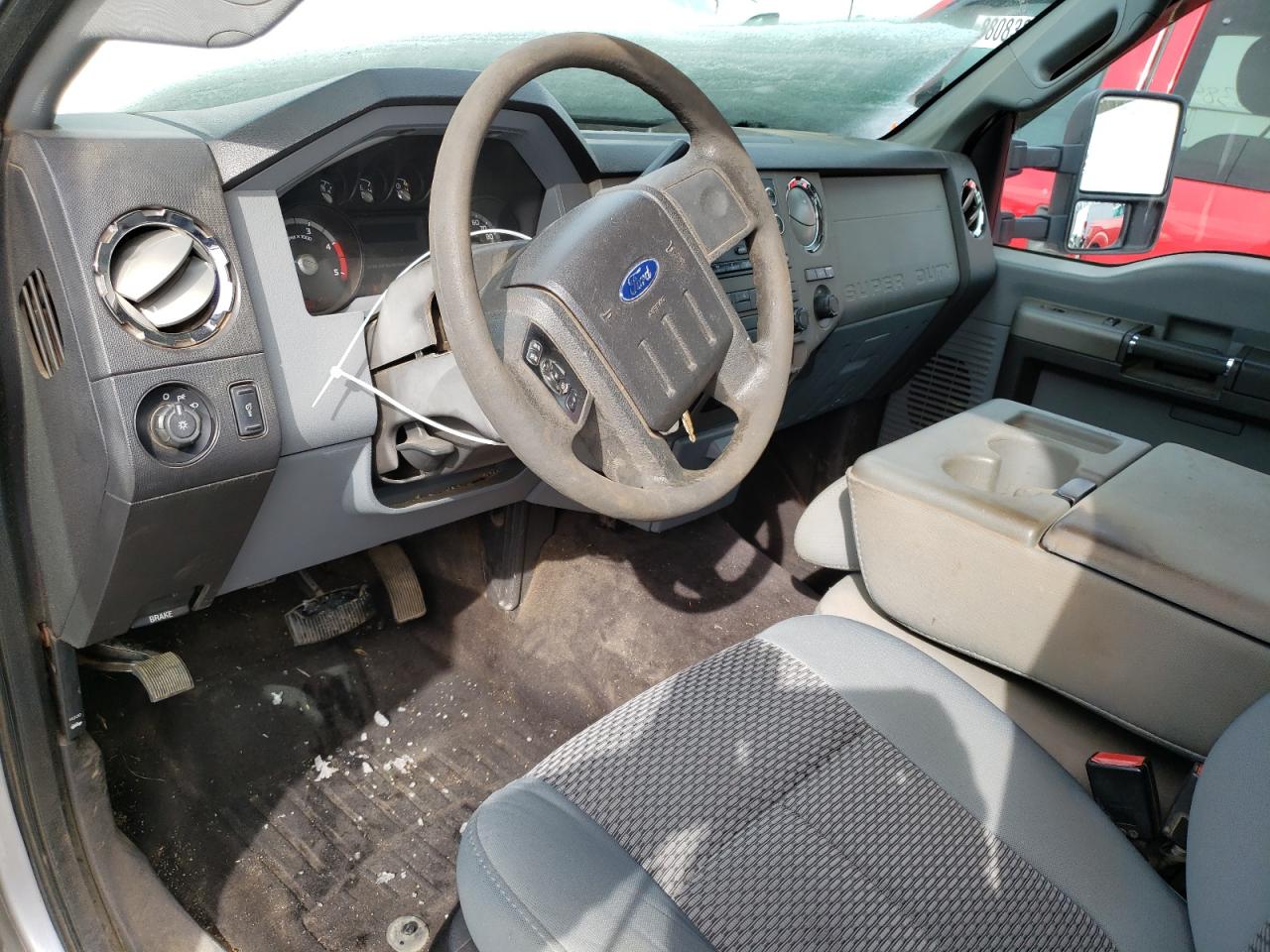 2011 Ford F350 - Image 8