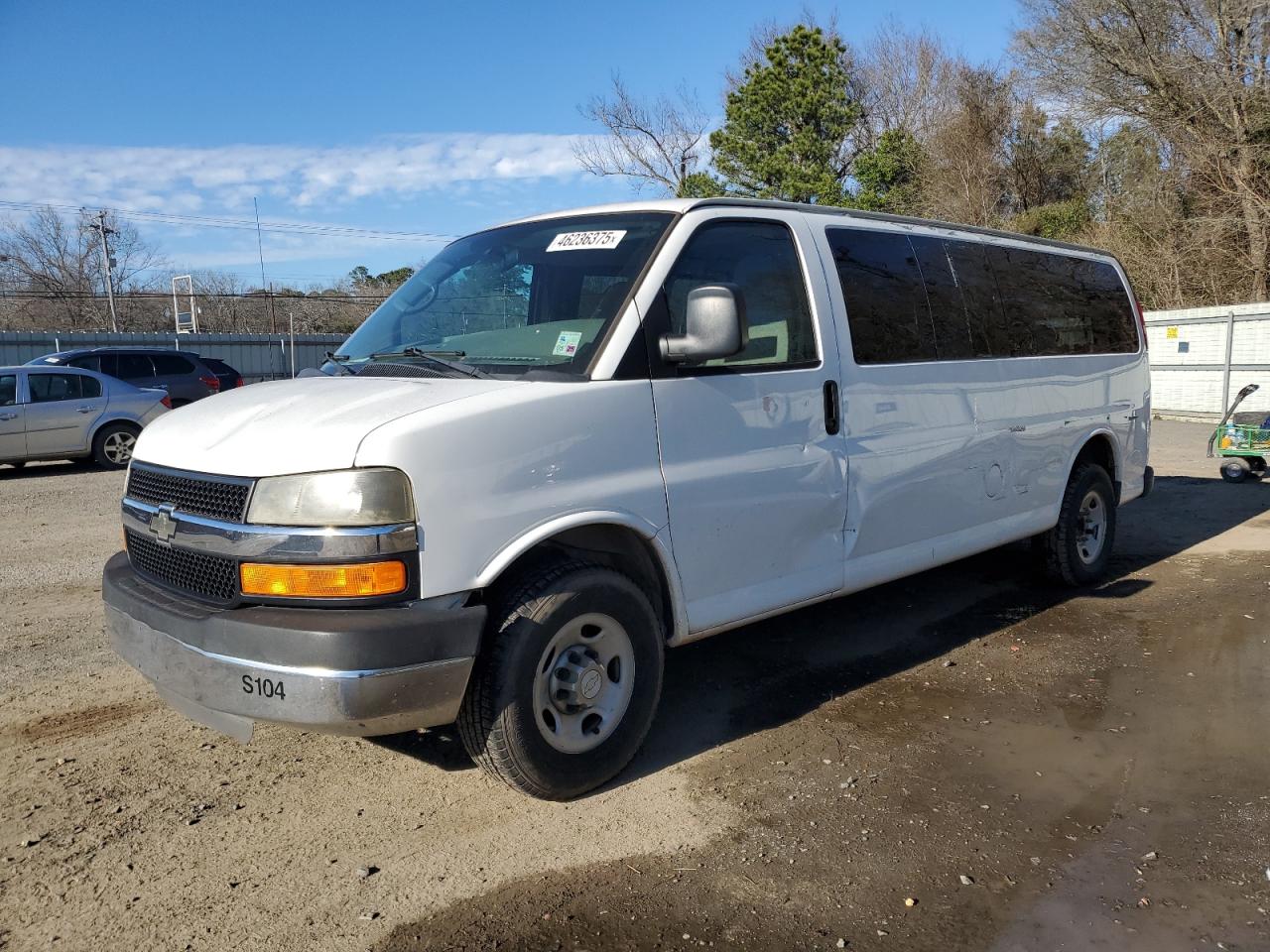 2010 Chevrolet Express - Image 1