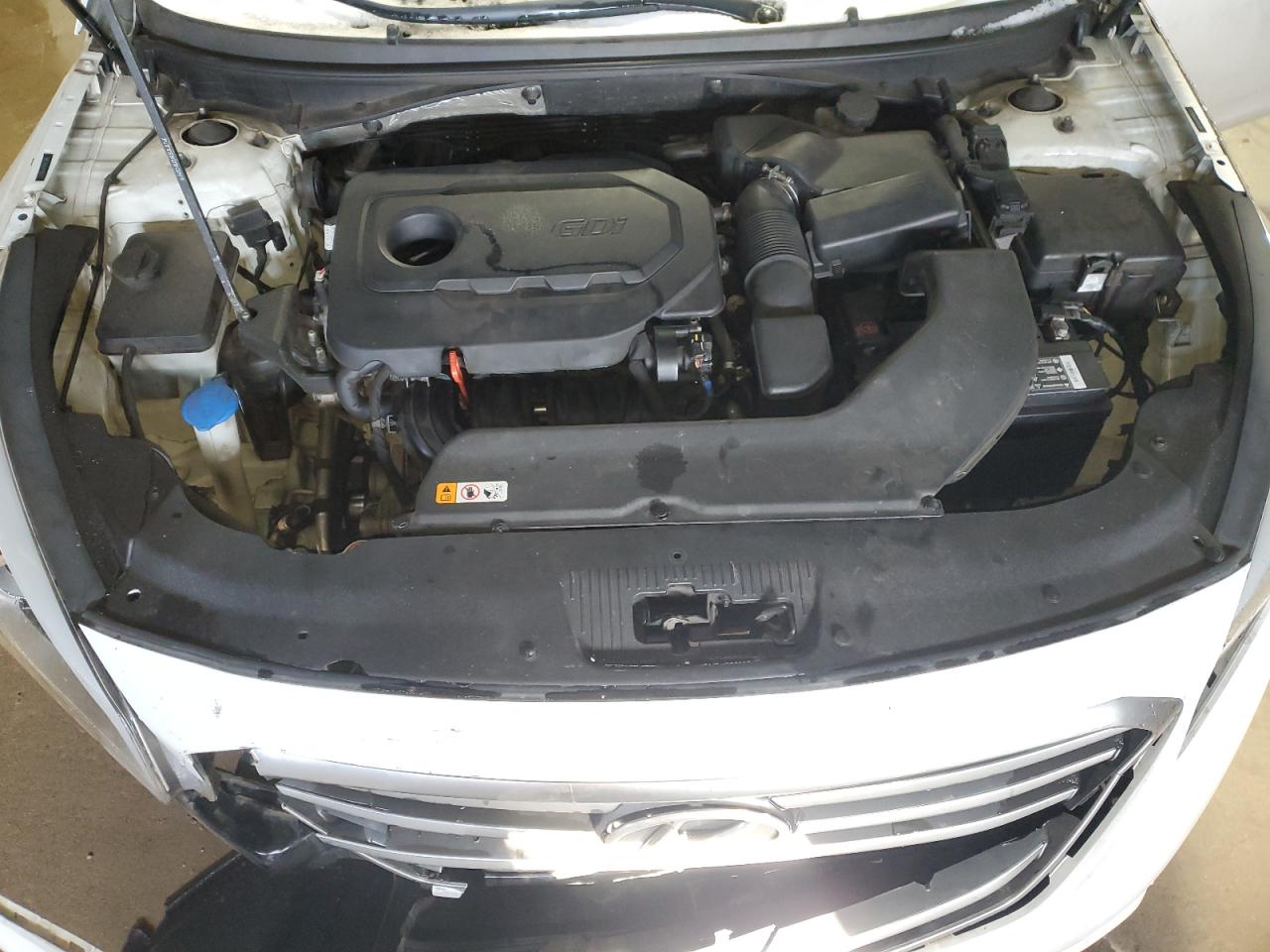 2017 Hyundai Sonata - Image 12