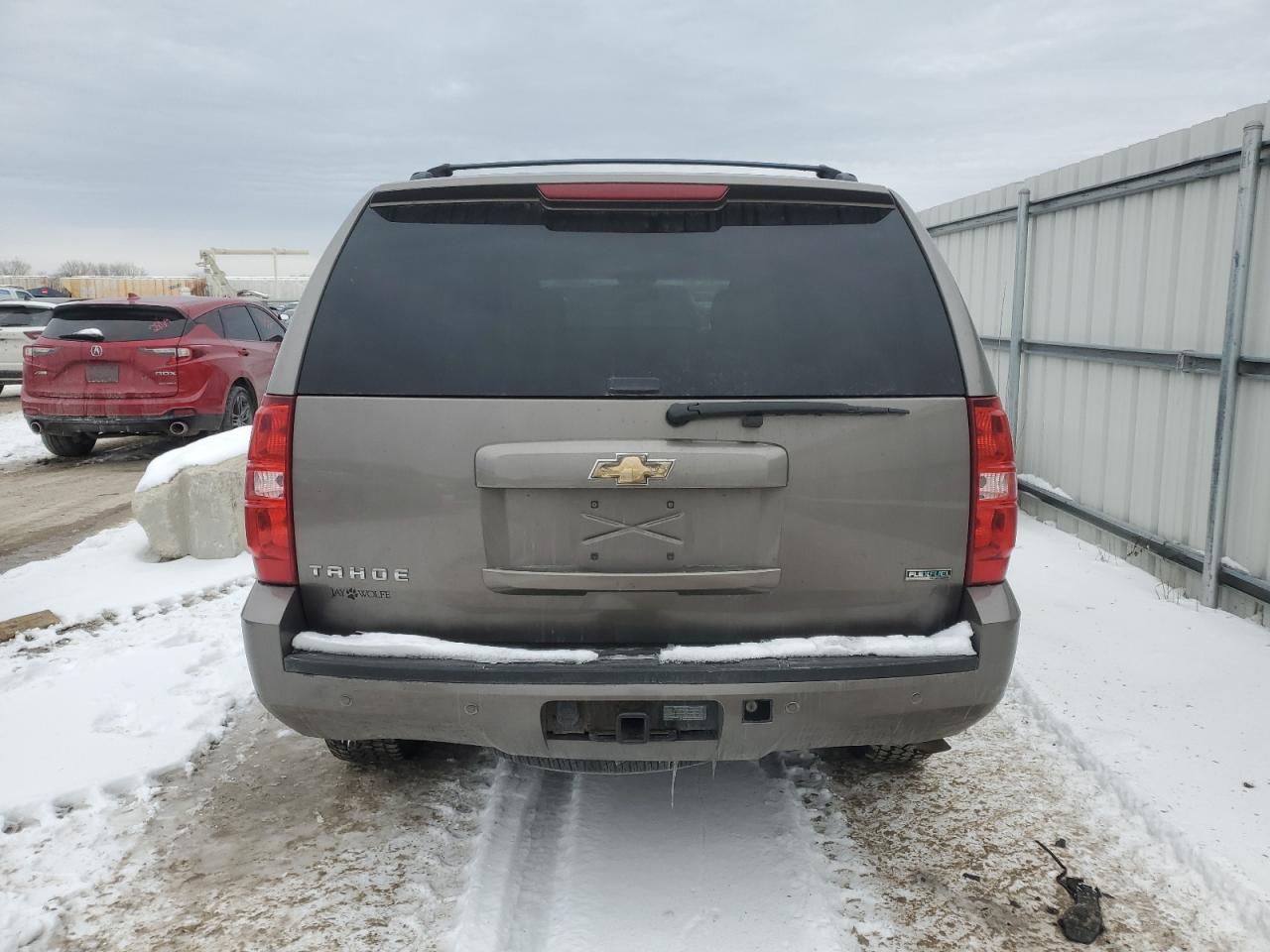 2011 Chevrolet Tahoe - Image 6