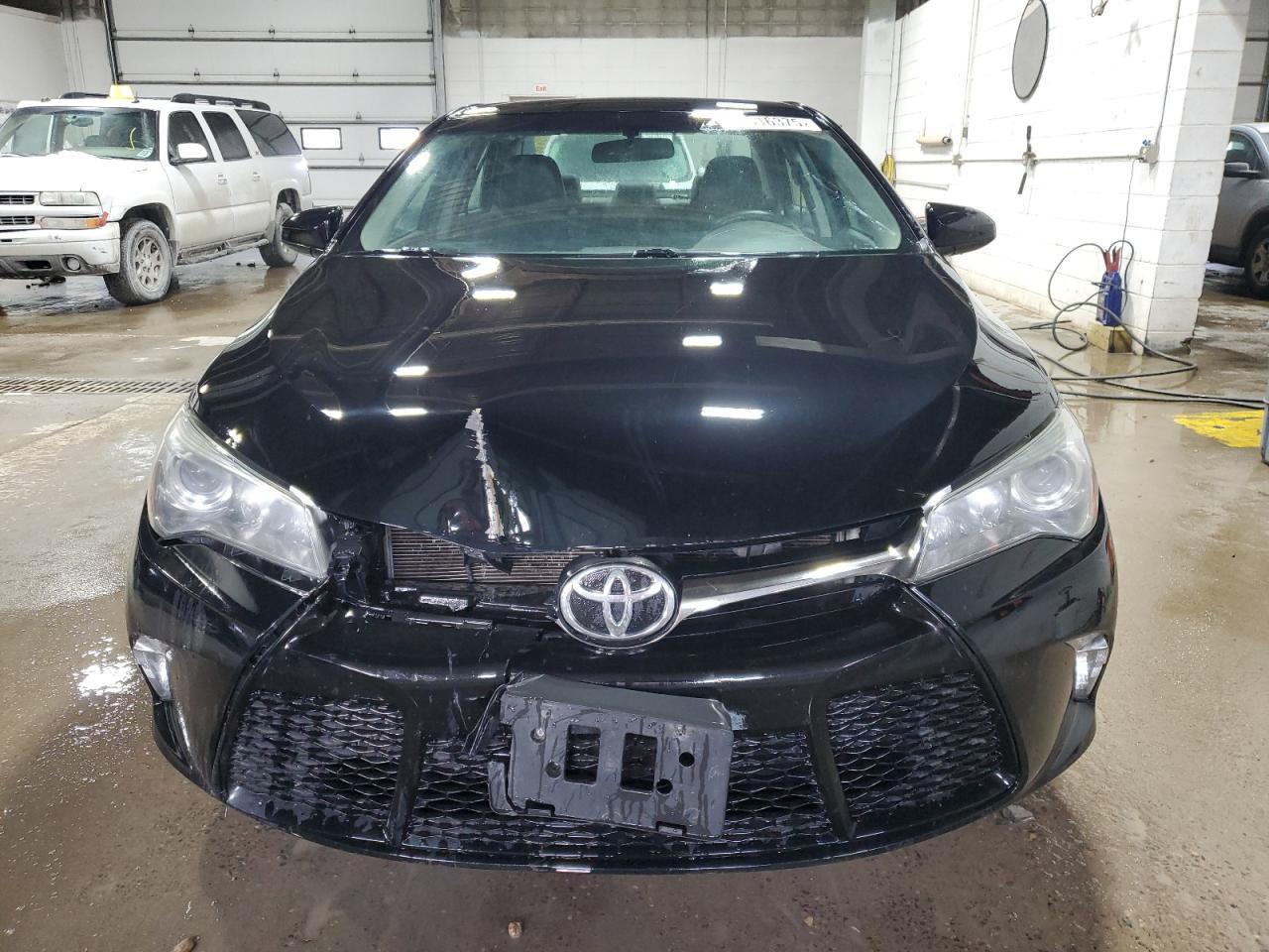 2015 Toyota Camry - Image 5