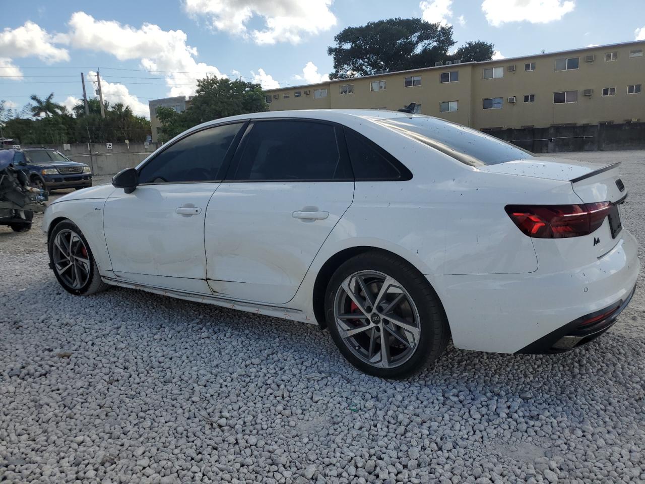 2024 Audi A4 - Image 2