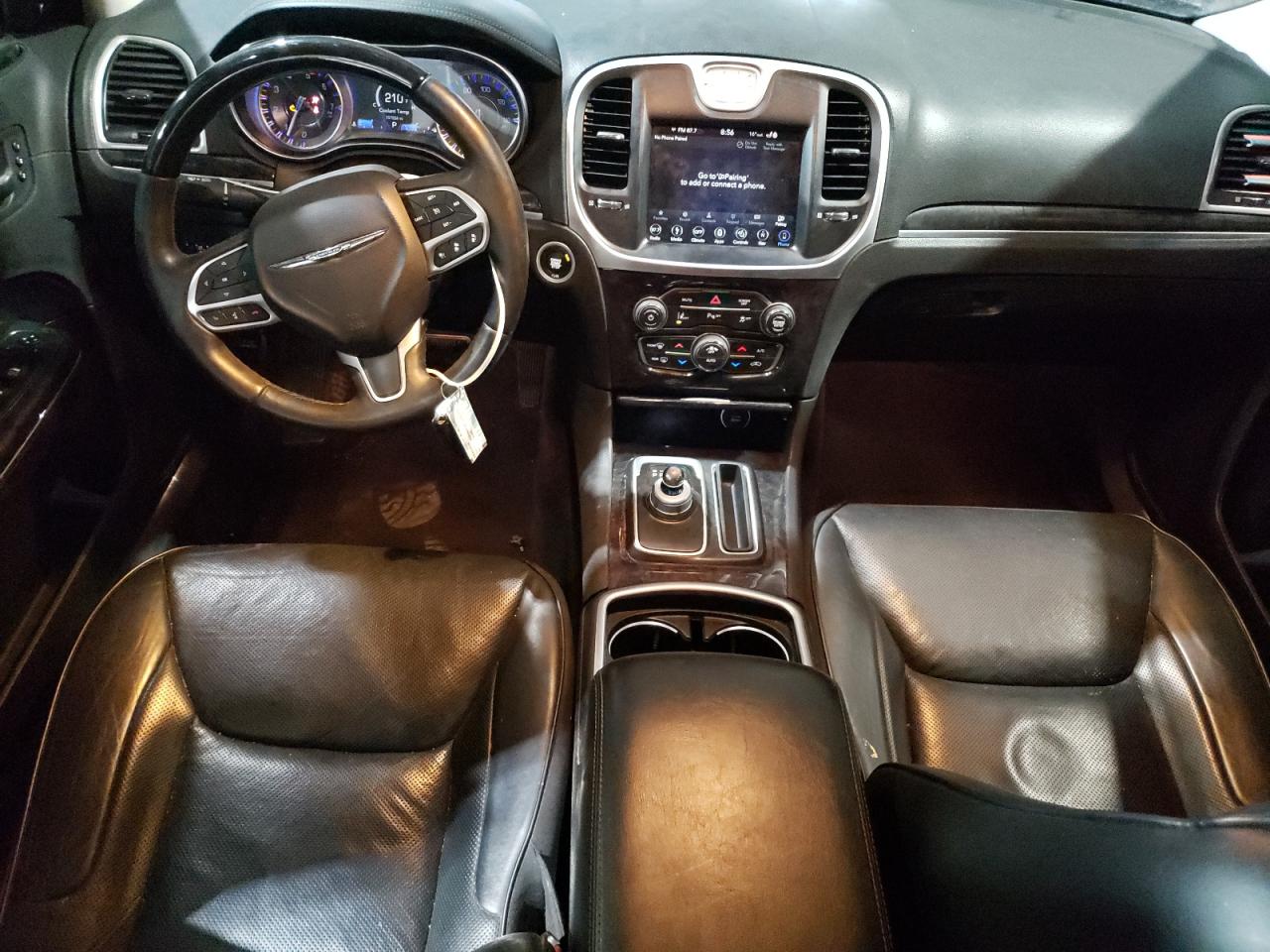 2018 Chrysler 300 - Image 8