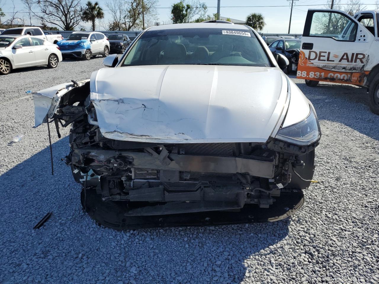 2021 Hyundai Sonata - Image 5