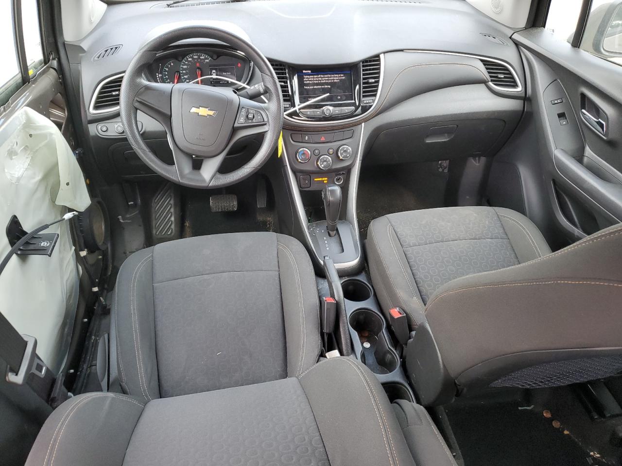 2020 Chevrolet Trax - Image 8