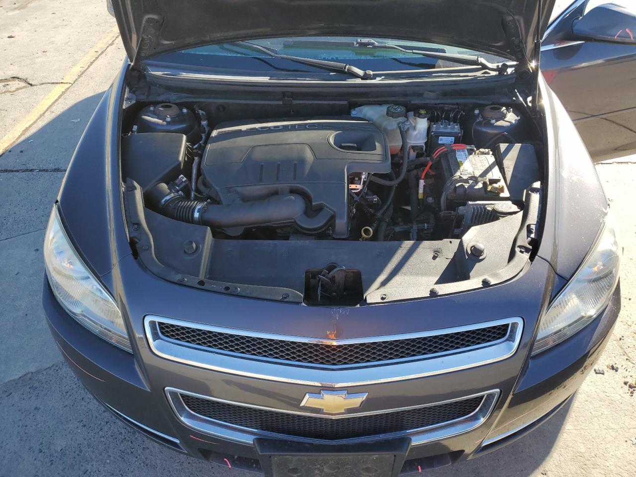 2012 Chevrolet Malibu - Image 11