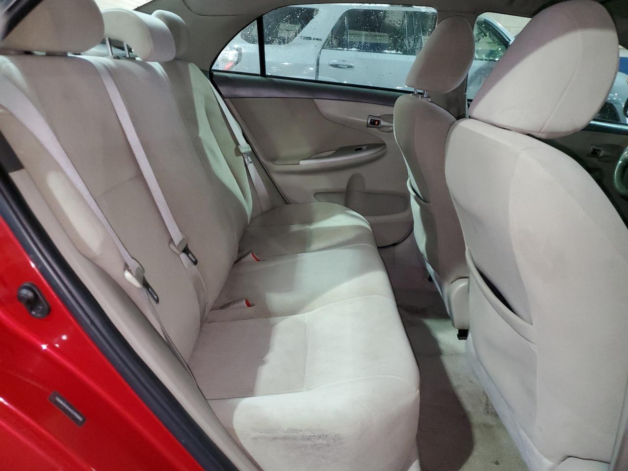 2010 Toyota Corolla - Image 10