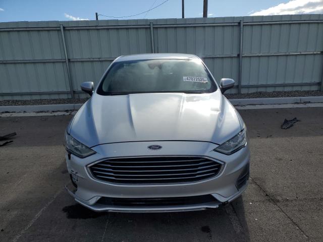  FORD FUSION 2019 Srebrny