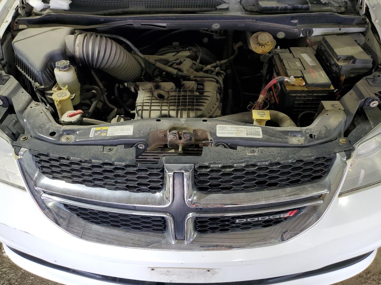 2016 Dodge Caravan - Image 12