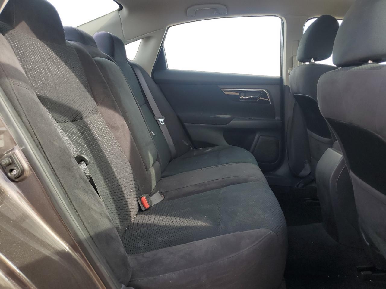 2014 Nissan Altima - Image 10