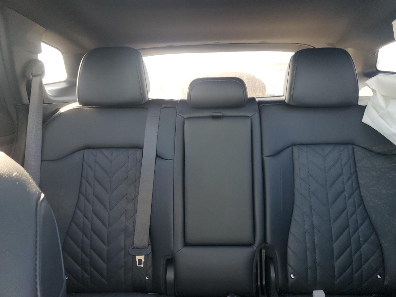 2023 Kia Sportage - Image 10