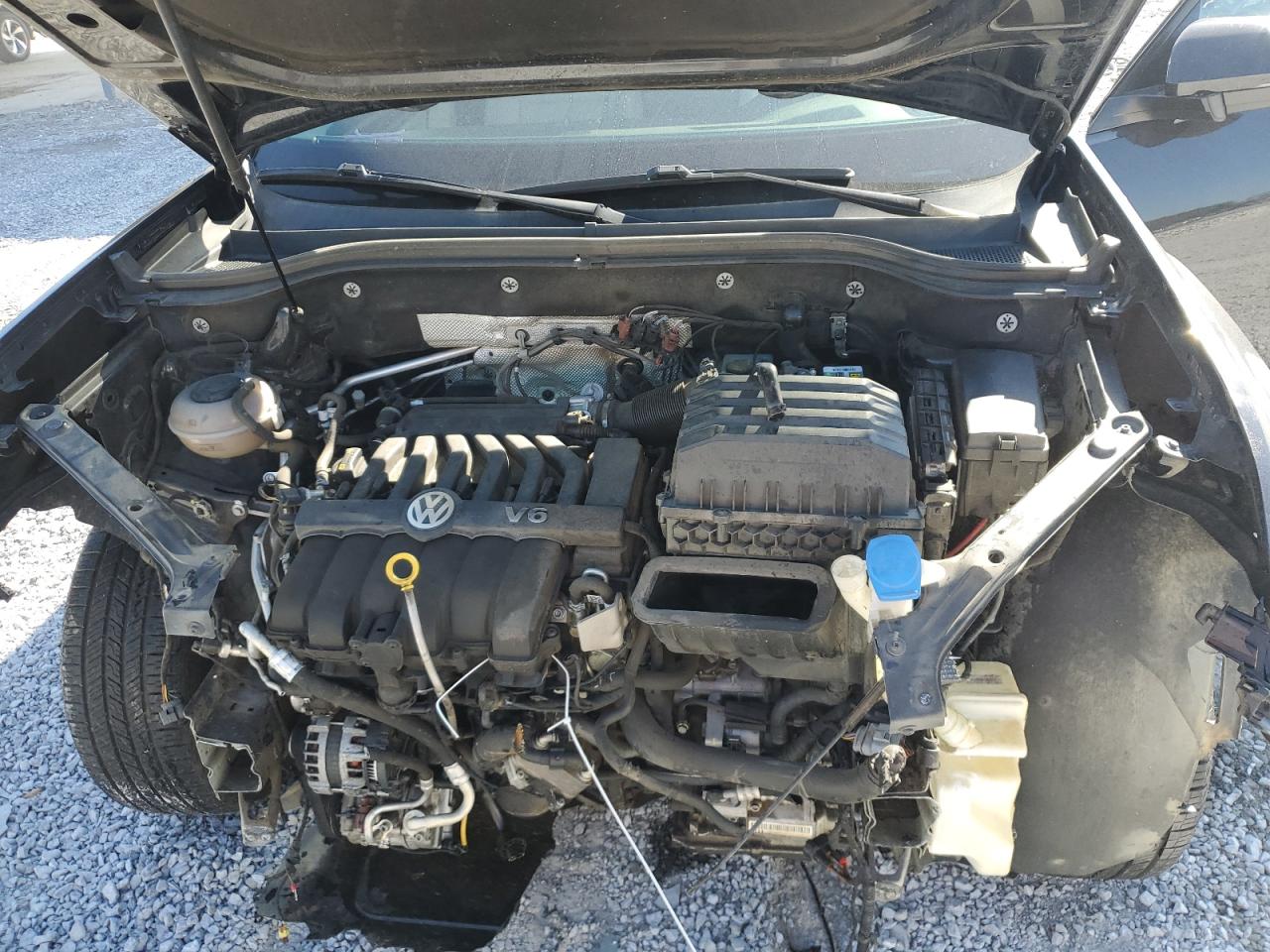 2018 Volkswagen Atlas - Image 13